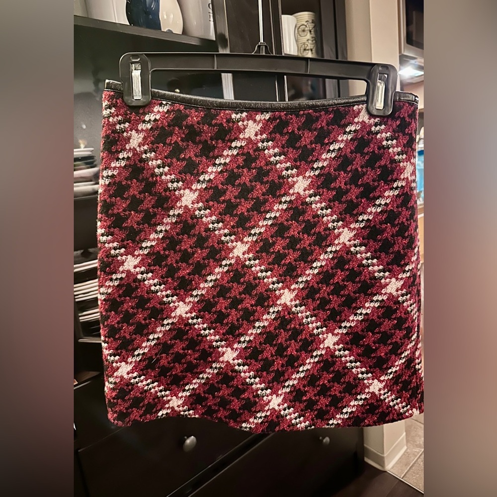 Express Red and Black Plaid textured Mini Pencil Skirt NWT